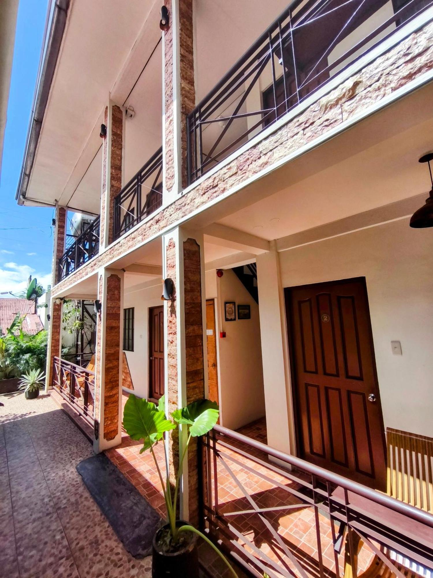 Digital Nomad Place - City Center Coron Extérieur photo
